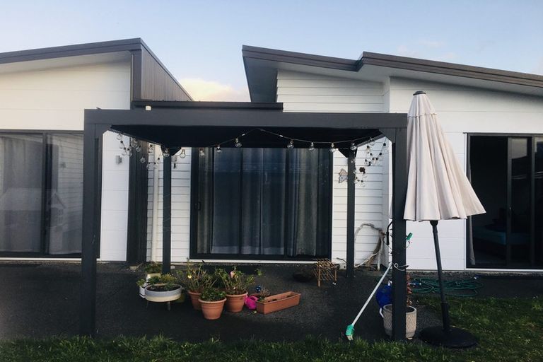 Photo of property in 9 Waireka Road, Rototuna North, Hamilton, 3210