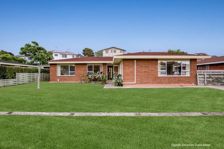 Photo of property in 19 Shelley Street, Otumoetai, Tauranga, 3110