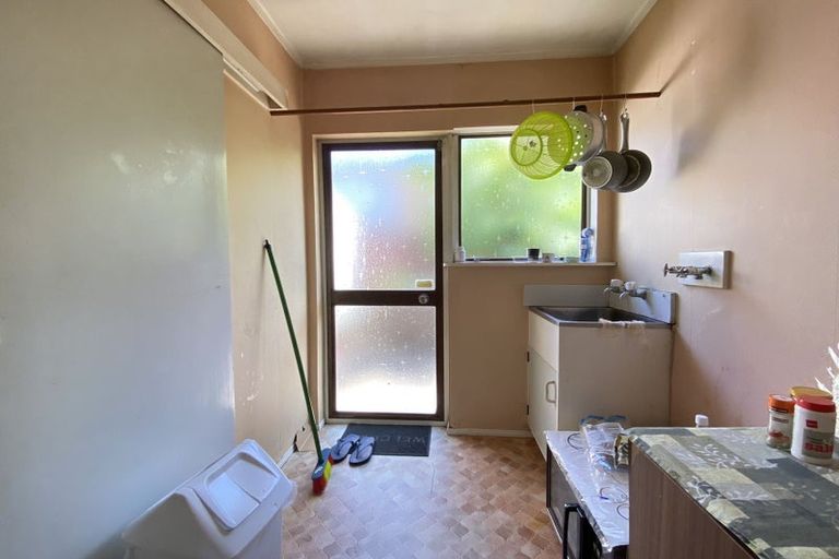 Photo of property in 41 Stanniland Street, Sunnyhills, Auckland, 2010