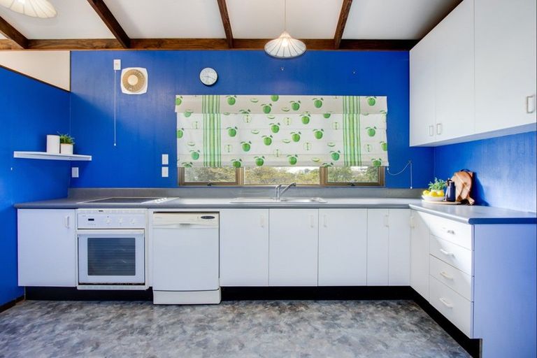 Photo of property in 16 France Road, Bluff Hill, Napier, 4110