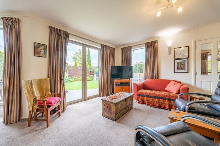 Photo of property in 23 Chateau Close, Gleniti, Timaru, 7910