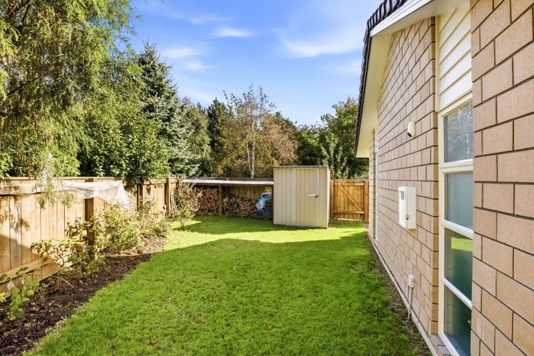 Photo of property in 34 Ngahana Place, Turangi, 3334