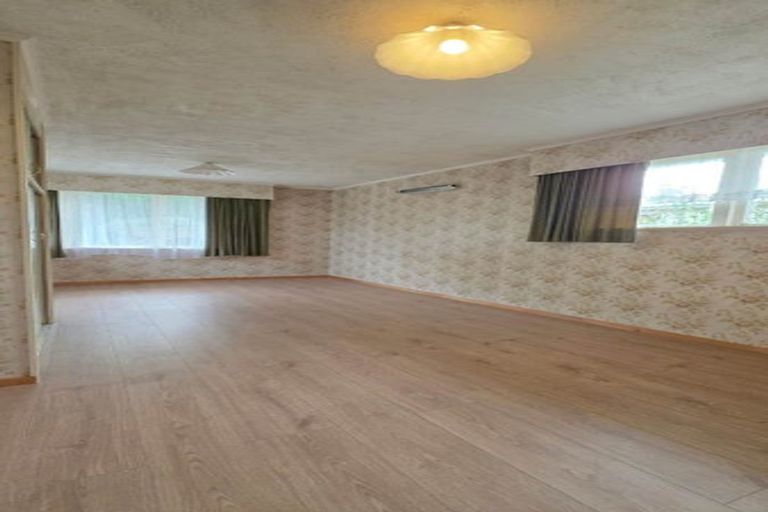 Photo of property in 55 Park Road, Glenfield, Auckland, 0629