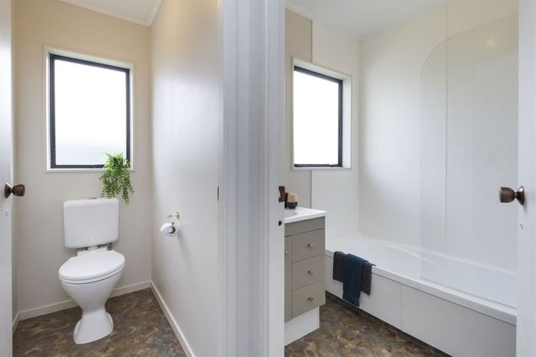 Photo of property in 8a Millar Street, Terrace End, Palmerston North, 4410