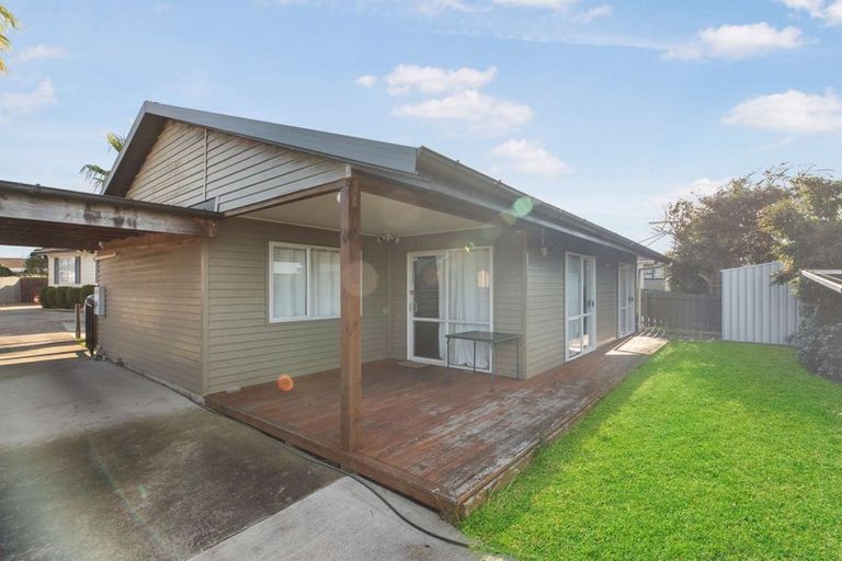 Photo of property in 6a Stella Place, Manurewa, Auckland, 2102