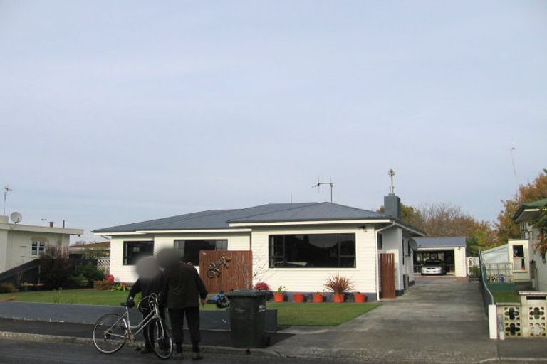 Photo of property in 3 Gallipoli Road, Onekawa, Napier, 4110