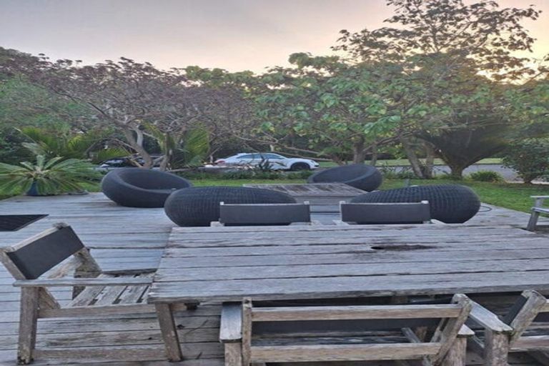 Photo of property in 57 Buckleton Road, Tawharanui Peninsula, Matakana, 0986