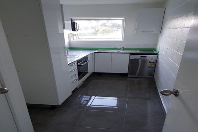 Photo of property in 33 Seddon Road, Frankton, Hamilton, 3204