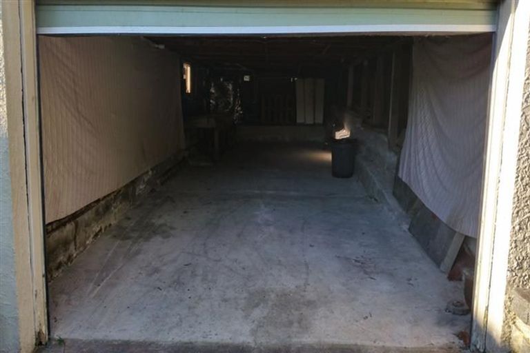 Photo of property in 44 Margate Road, Blockhouse Bay, Auckland, 0600