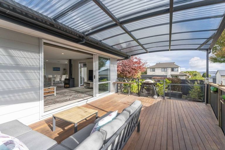 Photo of property in 15 Kurupae Road, Hilltop, Taupo, 3330