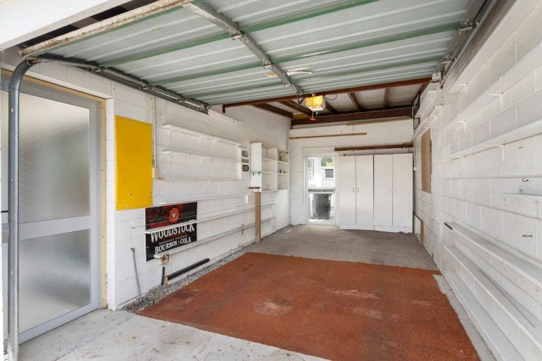 Photo of property in 100a Tamaki Road, Whangamata, 3620