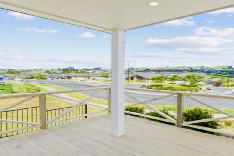 Photo of property in 52 Hillpark Drive, Pokeno, 2402