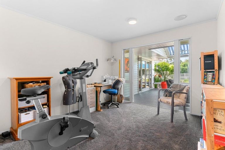 Photo of property in 92 Ritchie Road, Parua Bay, Whangarei, 0174