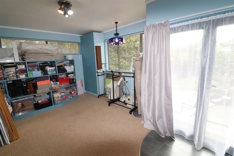 Photo of property in 35 Victoria Avenue, Dannevirke, 4930