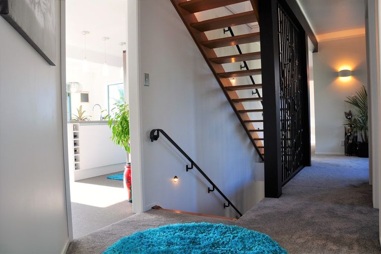 Photo of property in 30 Reo Crescent, Waihi Beach, 3611