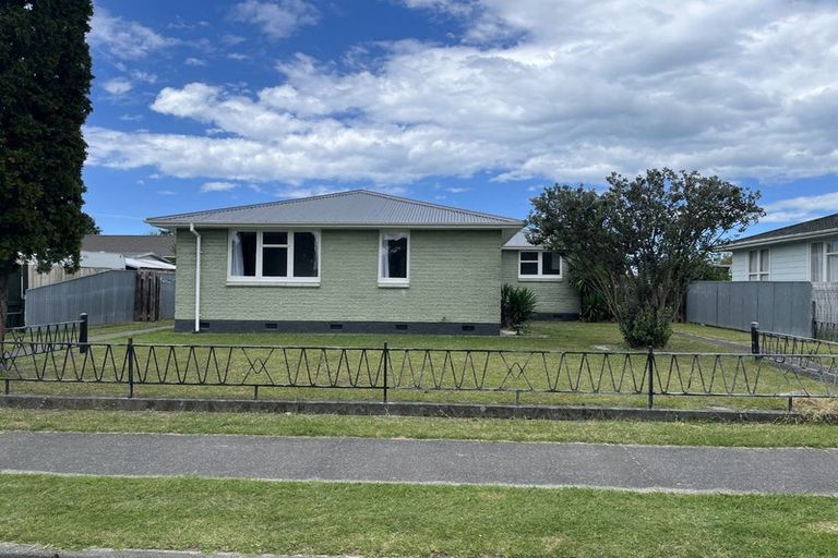 Photo of property in 30 Neal Crescent, Onekawa, Napier, 4110