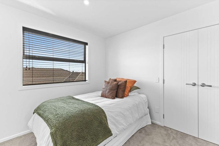 Photo of property in 13a Heta Road, Highlands Park, New Plymouth, 4312