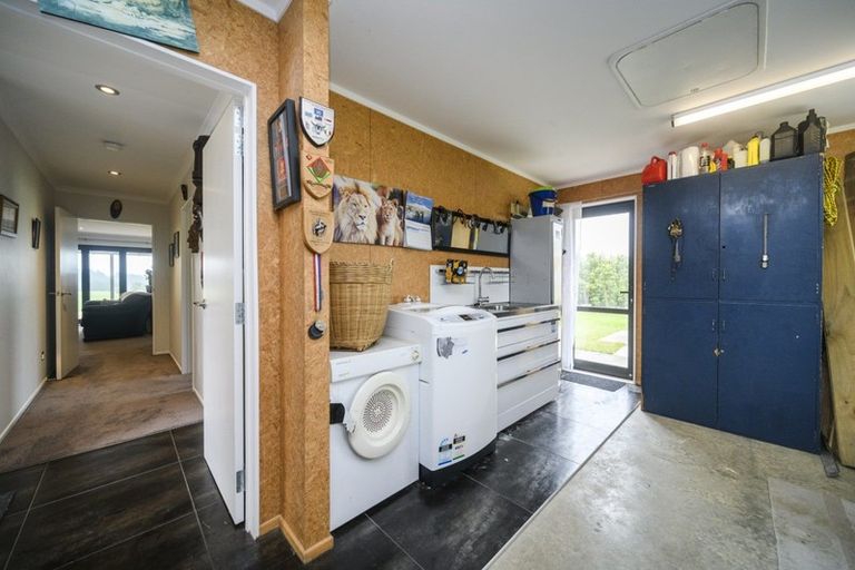 Photo of property in 80 Tokomaru East Road, Tokomaru, Palmerston North, 4474