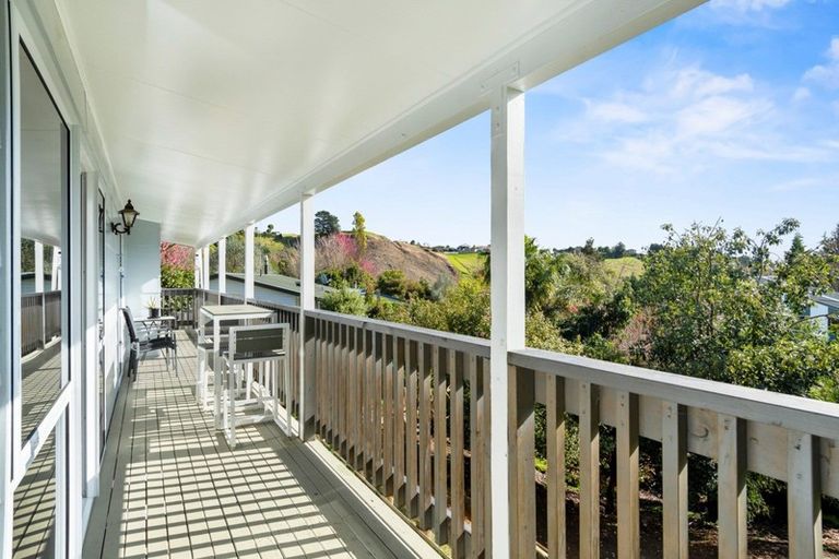 Photo of property in 3 D'urville Way, Welcome Bay, Tauranga, 3112