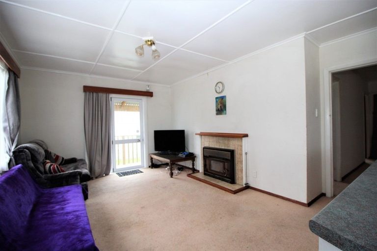 Photo of property in 49 Burgoyne Street, Woodville, 4920