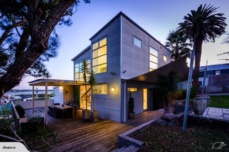 Photo of property in 75a Arthur Street, Onehunga, Auckland, 1061