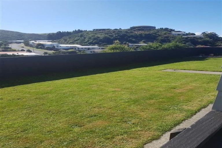 Photo of property in 18 Tarras Grove, Kelson, Lower Hutt, 5010