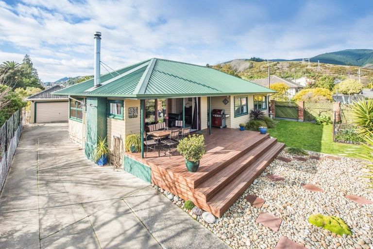 Photo of property in 31 Polstead Road, Stoke, Nelson, 7011