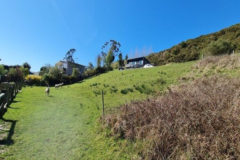 Photo of property in 28 Arapeta Place, Takaka, 7110