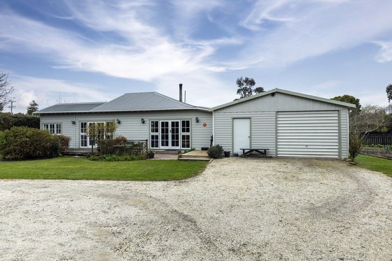 Photo of property in 19-23 Kakanui Road, Kakanui, Oamaru, 9495