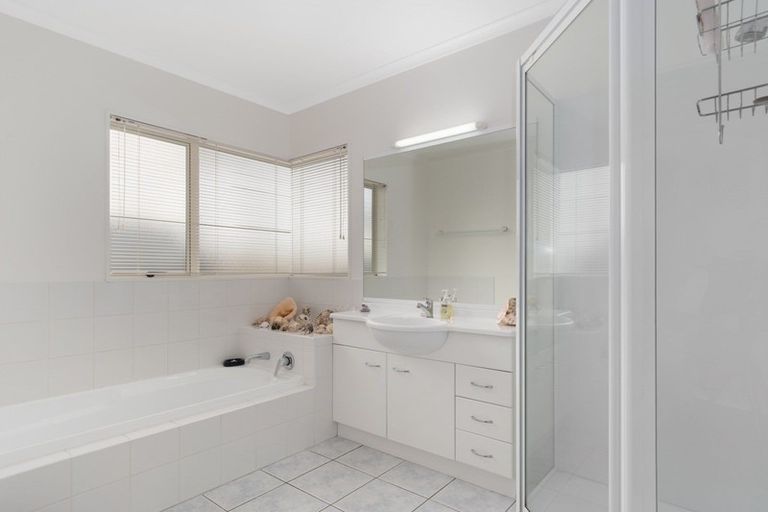 Photo of property in 37 Beaumaris Boulevard, Bethlehem, Tauranga, 3110