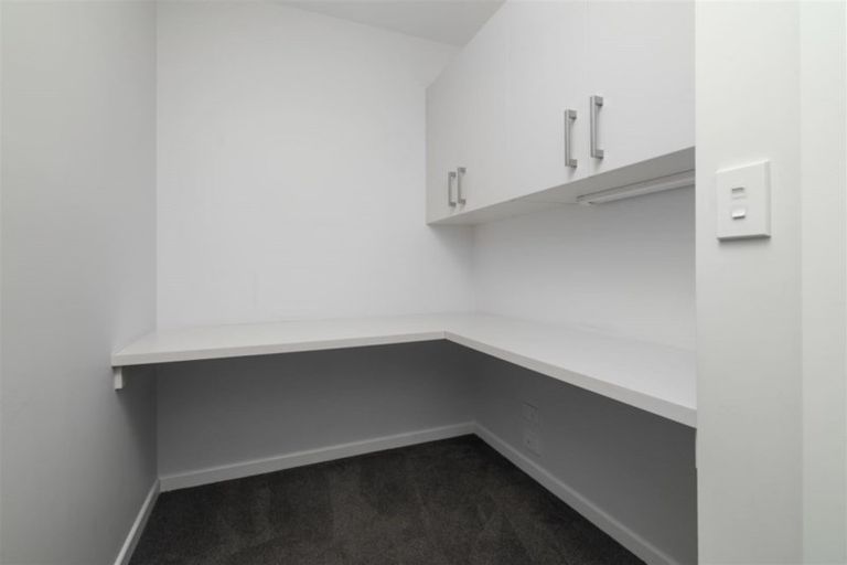 Photo of property in 9 Crown Close, Prebbleton, 7604