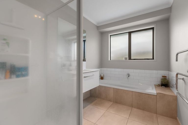 Photo of property in 5 Kuru Place, Papamoa, 3118