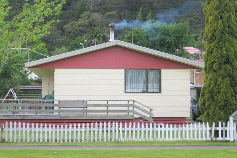 Photo of property in 26 Rewi Street, Te Aroha, 3320