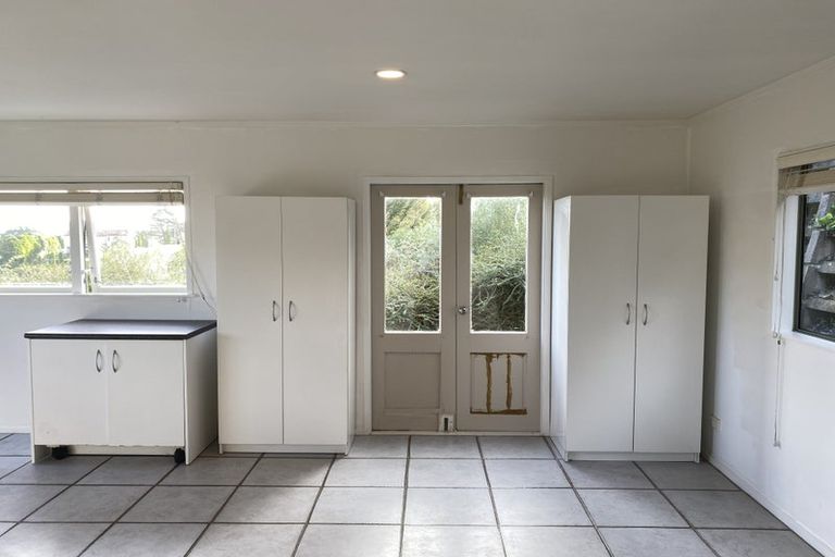 Photo of property in 219c Gills Road, Albany Heights, Auckland, 0632