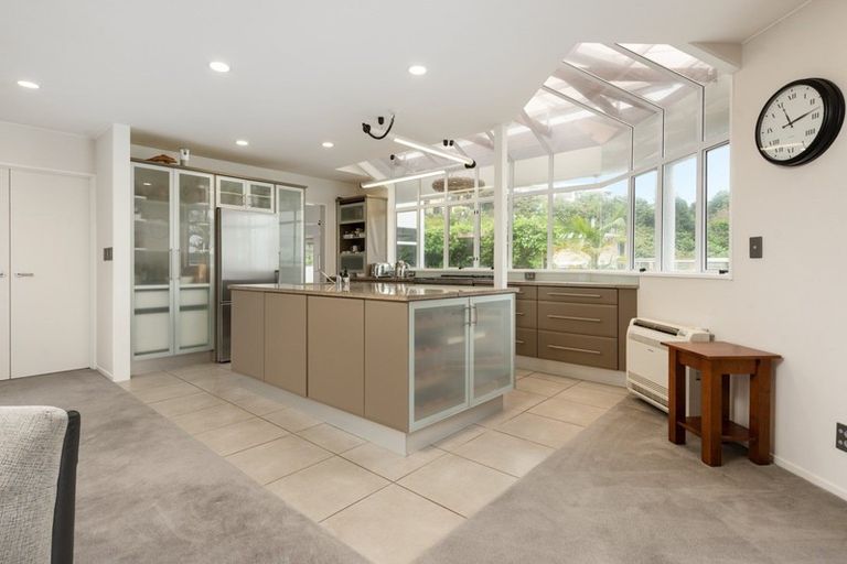 Photo of property in 18 Beach Grove, Omokoroa, 3114