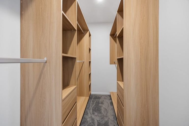 Photo of property in 11 Mill Hill Close, Flat Bush, 2019