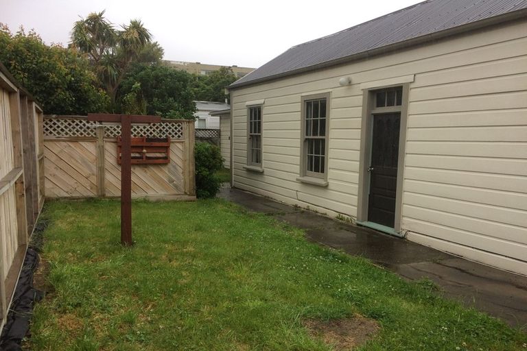 Photo of property in 31 Moir Street, Mount Victoria, Wellington, 6011