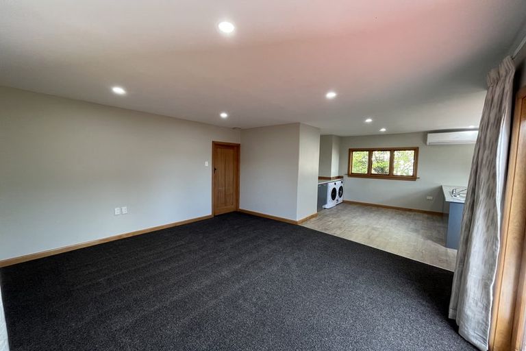Photo of property in 22 Grassmere Street, Papanui, Christchurch, 8052