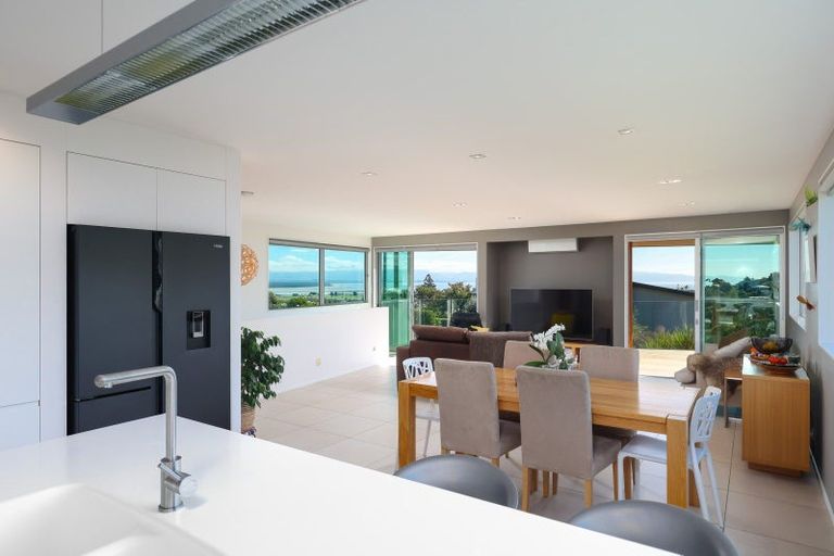 Photo of property in 33 Highview Drive, Wakatu, Nelson, 7011