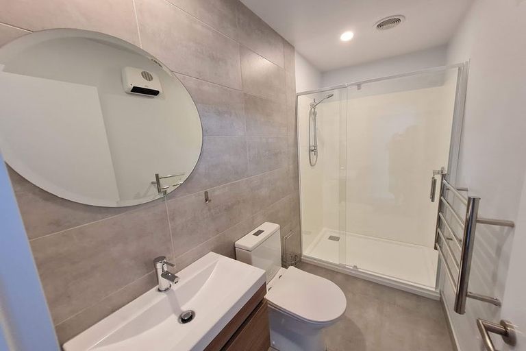 Photo of property in 5/10 New Brighton Road, Shirley, Christchurch, 8061