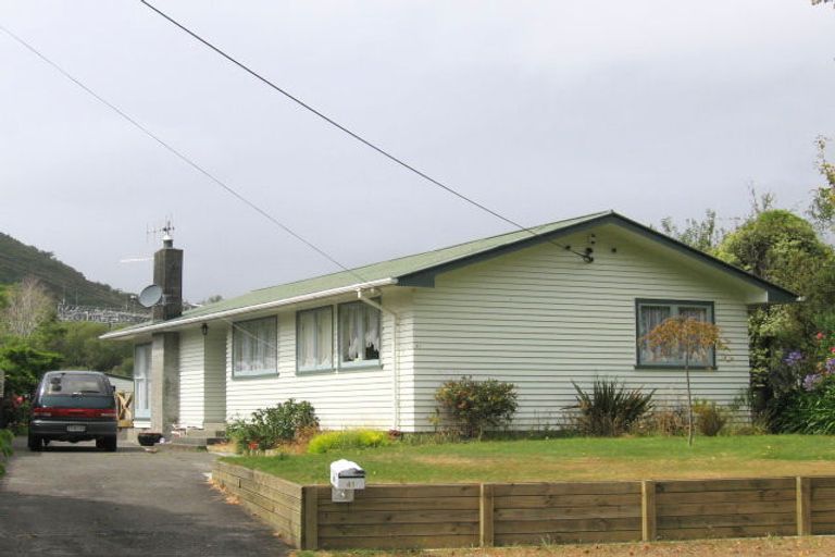 Photo of property in 41 Black Beech Street, Birchville, Upper Hutt, 5018