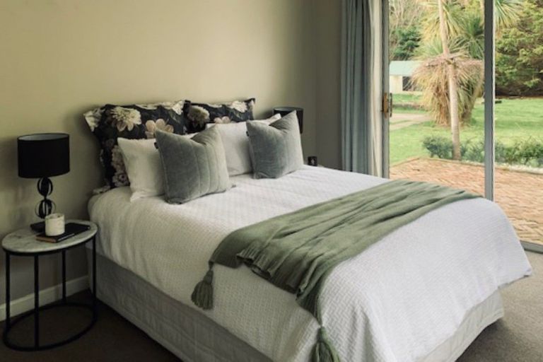 Photo of property in 127 Black Road, Otatara, Invercargill, 9879