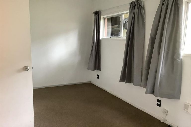 Photo of property in 23 Flaxdale Street, Birkdale, Auckland, 0626