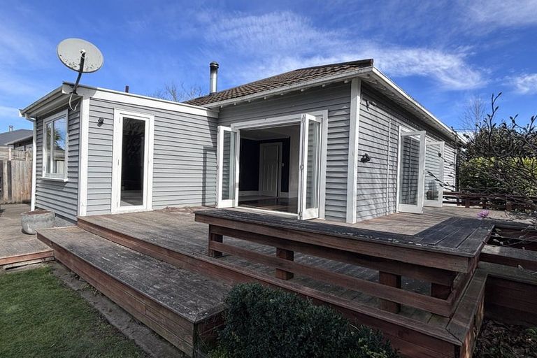 Photo of property in 12 Roosevelt Avenue, St Albans, Christchurch, 8014