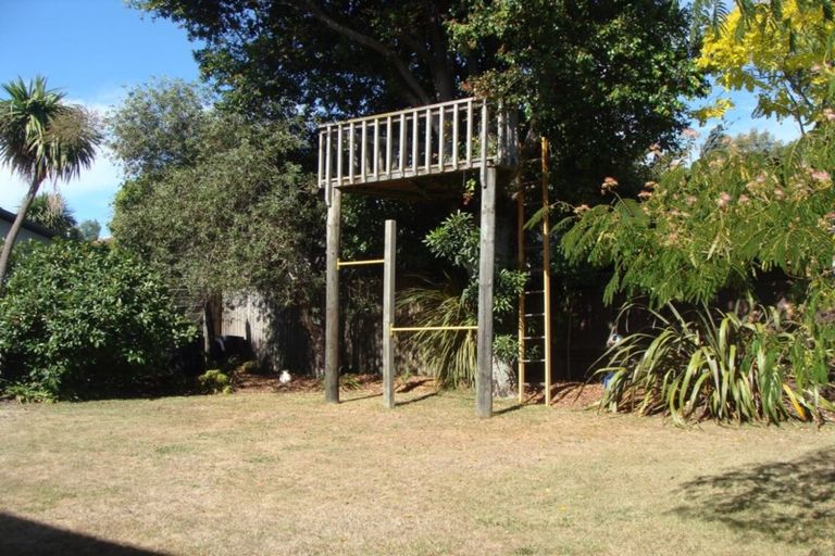 Photo of property in 9 Tarata Street, Stoke, Nelson, 7011