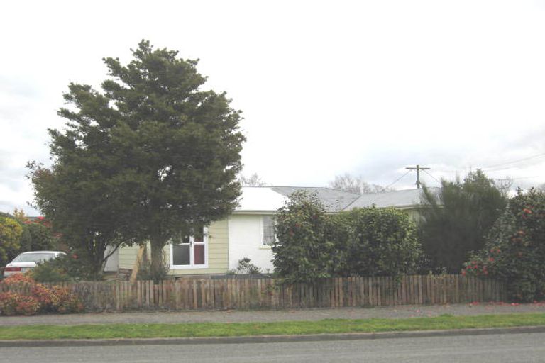 Photo of property in 12 Solway Street, Solway, Masterton, 5810
