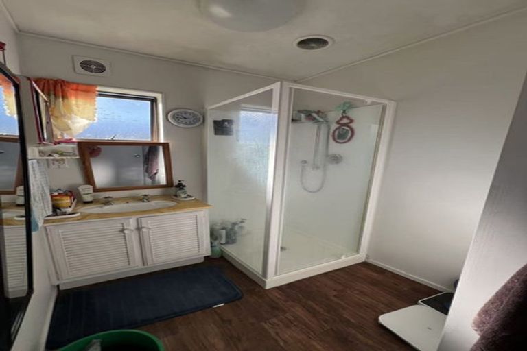 Photo of property in 2/18 Bingara Place, Favona, Auckland, 2024