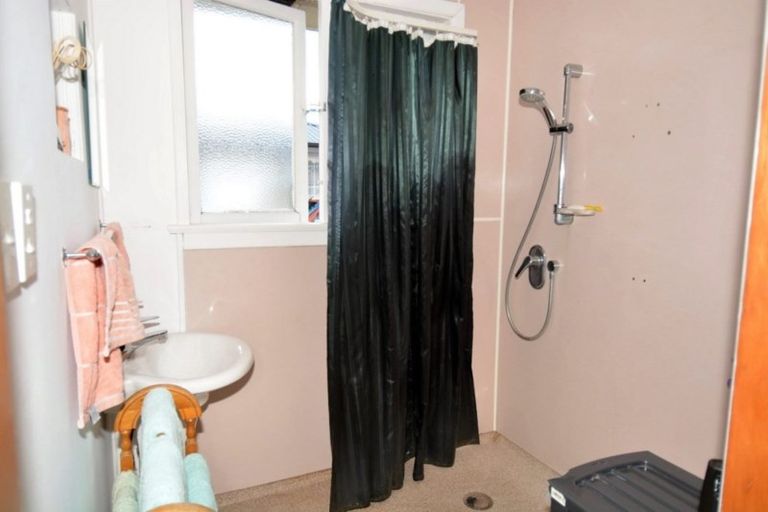 Photo of property in 224 Mcquarrie Street, Kingswell, Invercargill, 9812