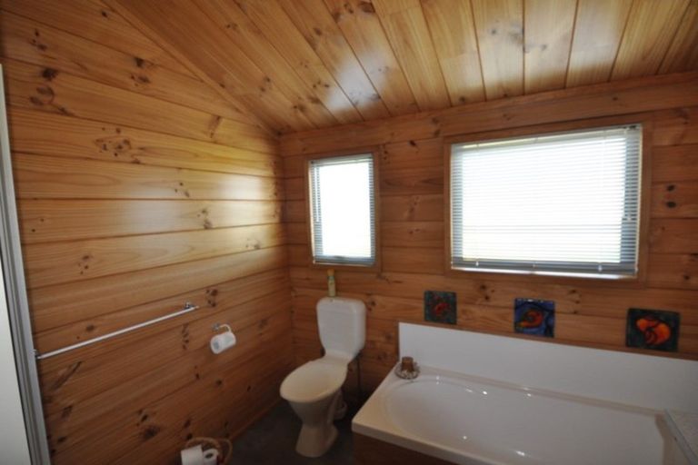 Photo of property in 8 The Dunes, Pauanui, Hikuai, 3579