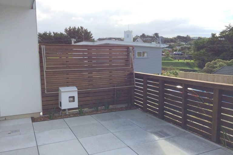 Photo of property in 4/8 Middleton Road, Johnsonville, Wellington, 6037